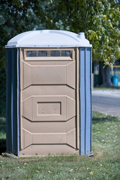 Best Portable restroom trailer rental  in Osseo, WI